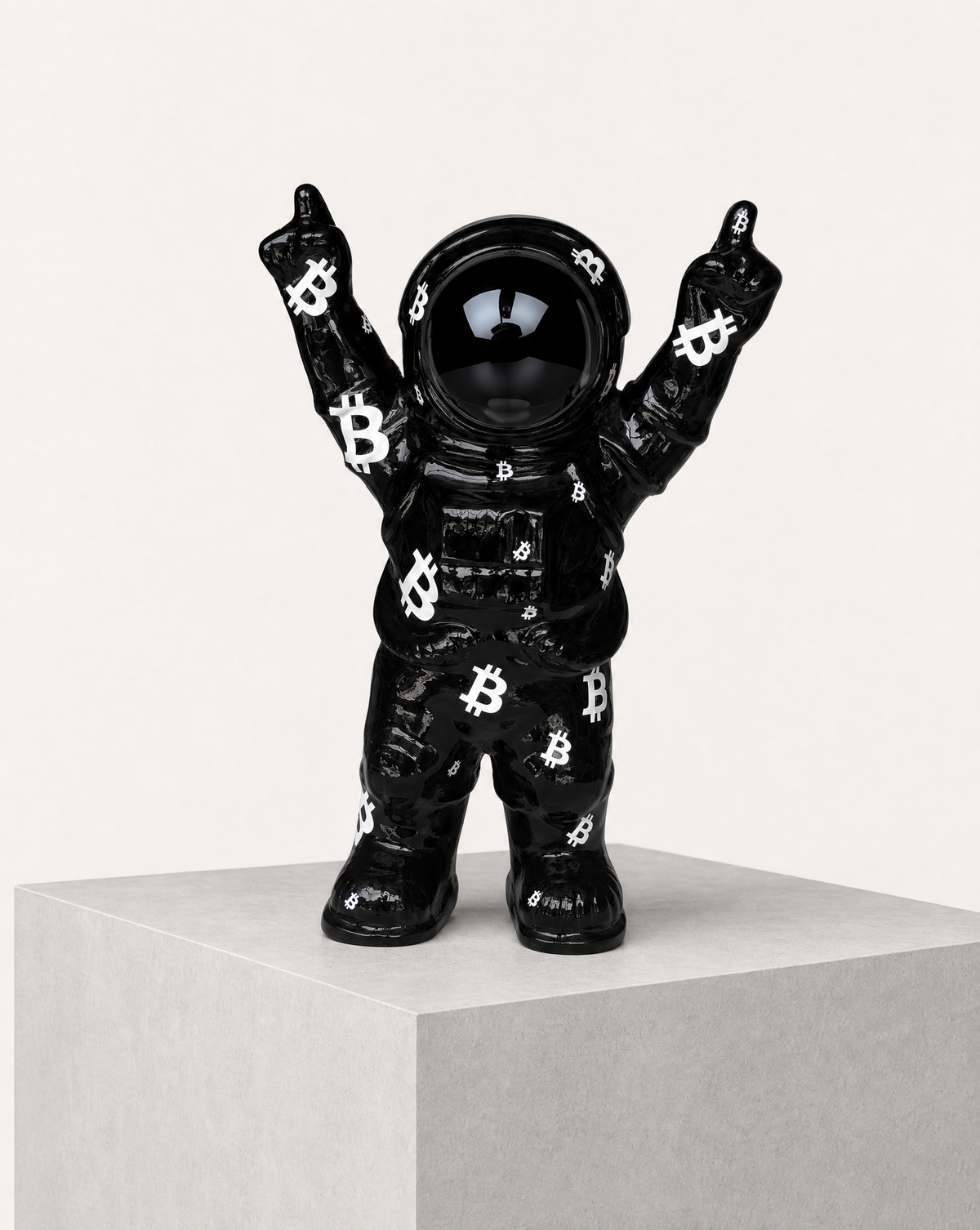 Cryptonaut B-sign